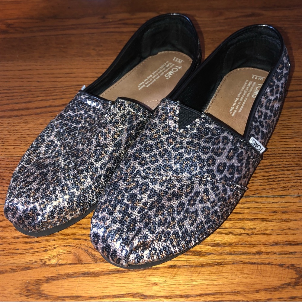 Sequin Leopard Women’s Classics